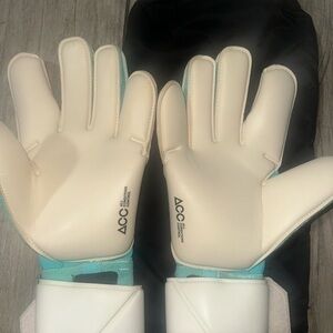 New Nike GK Vapor Grip 3 Goalkeeper Soccer Gloves FB2999-010 Size